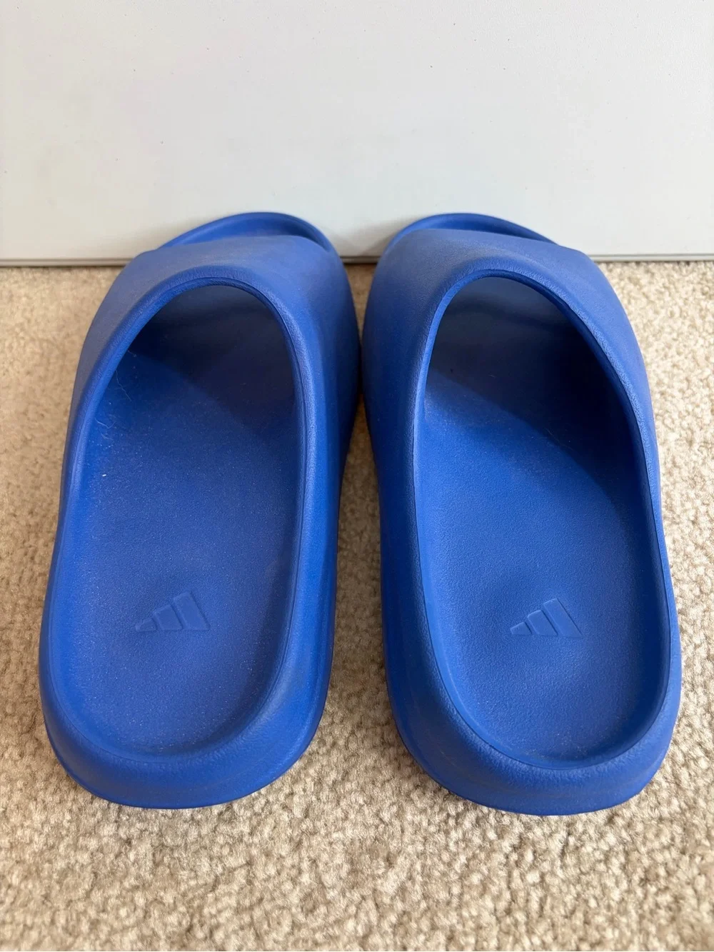 adidas Yeezy Slide Azure ID4133 Size 11 Royal Blue Authentic No Box